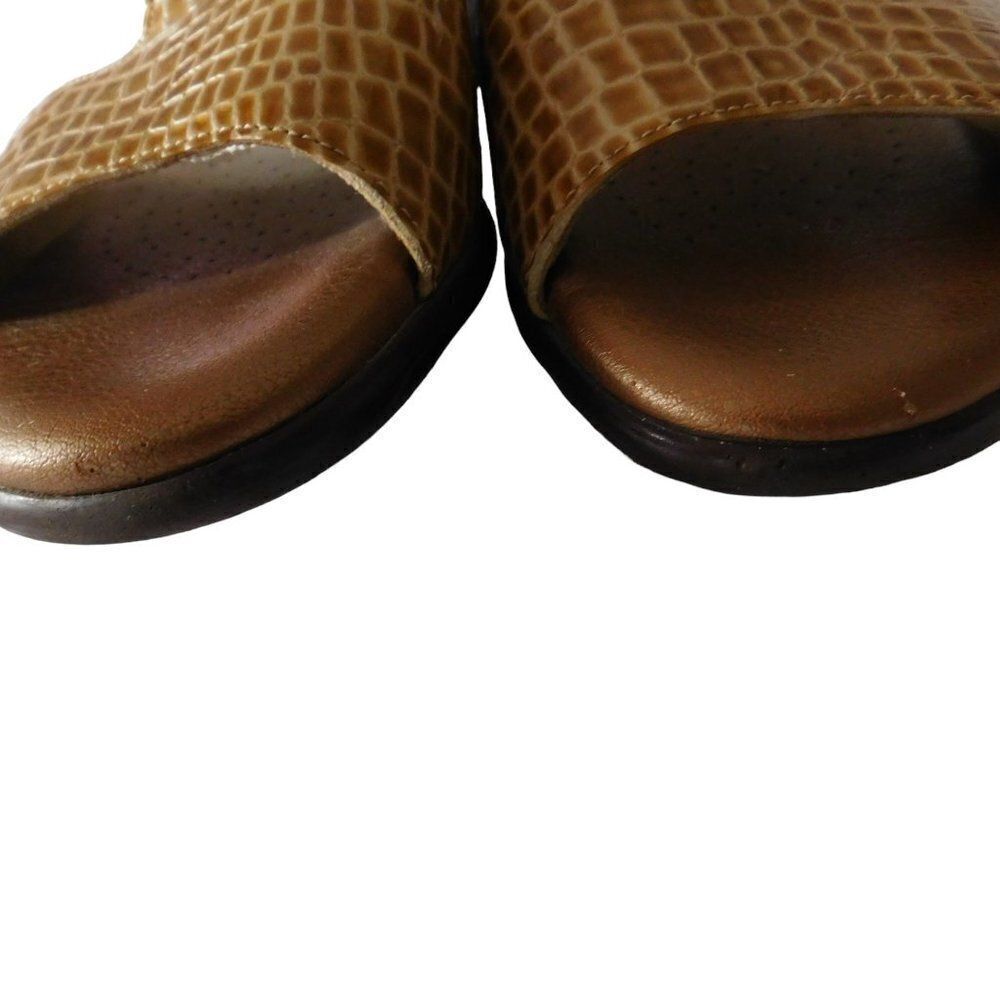 SAS Women's Size 6 M Sandals Tripad Comfort‎ Suntimer Beige Gold Slingback - Picture 7 of 8